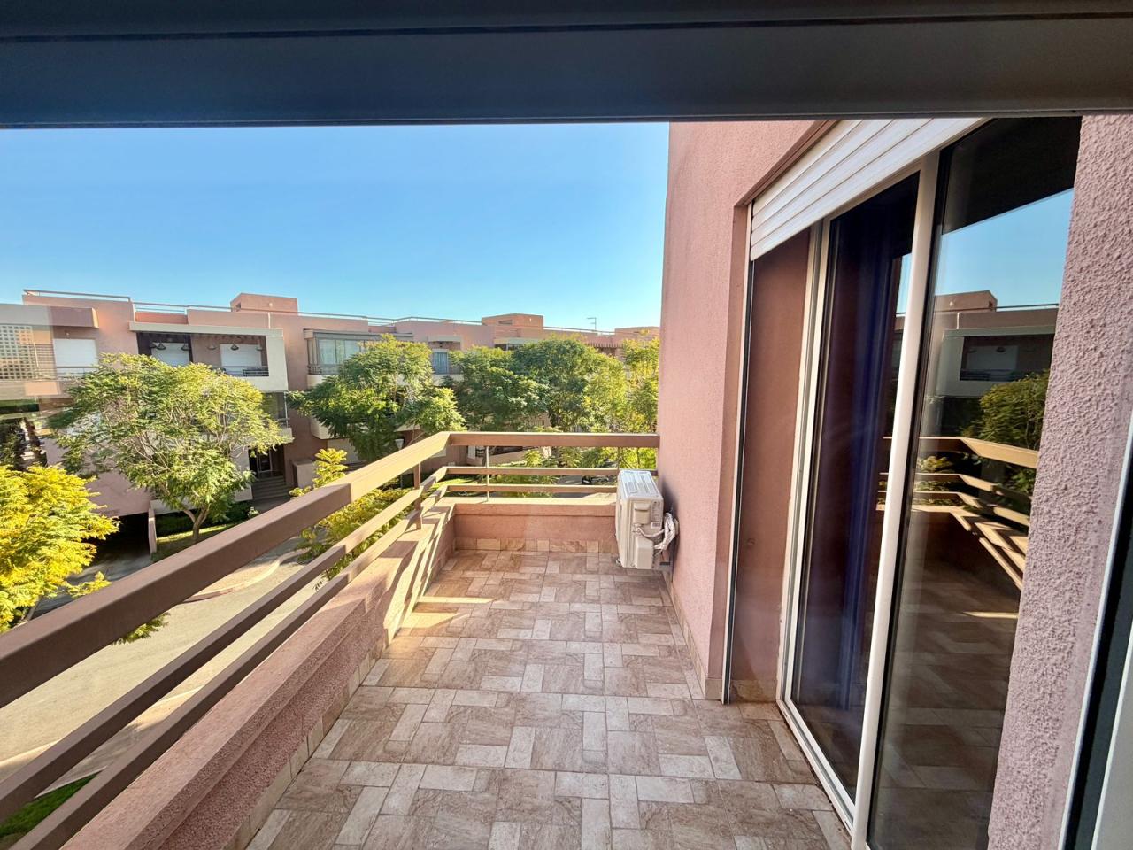 Appartement Spacieux à Louer 2 Chambres Av Mohammed 6