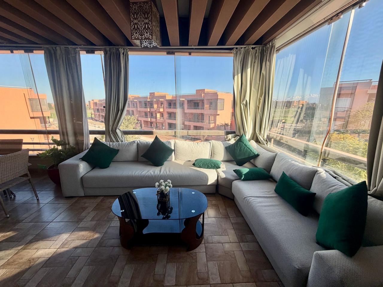 Appartement Spacieux à Louer 2 Chambres Av Mohammed 6