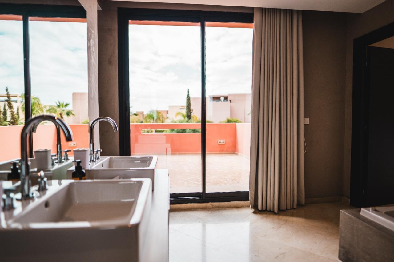 Villa de luxe 3 Suites à Louer Meublée – Domaine Résidentiel Golfique Premium