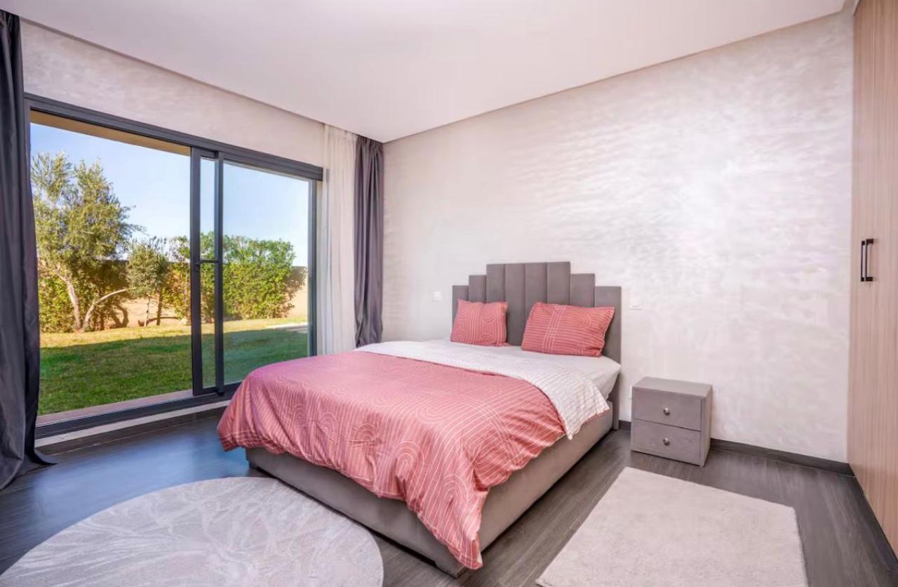 Villa De Luxe – 4 Suites Master – Piscine et Jardin Privatifs