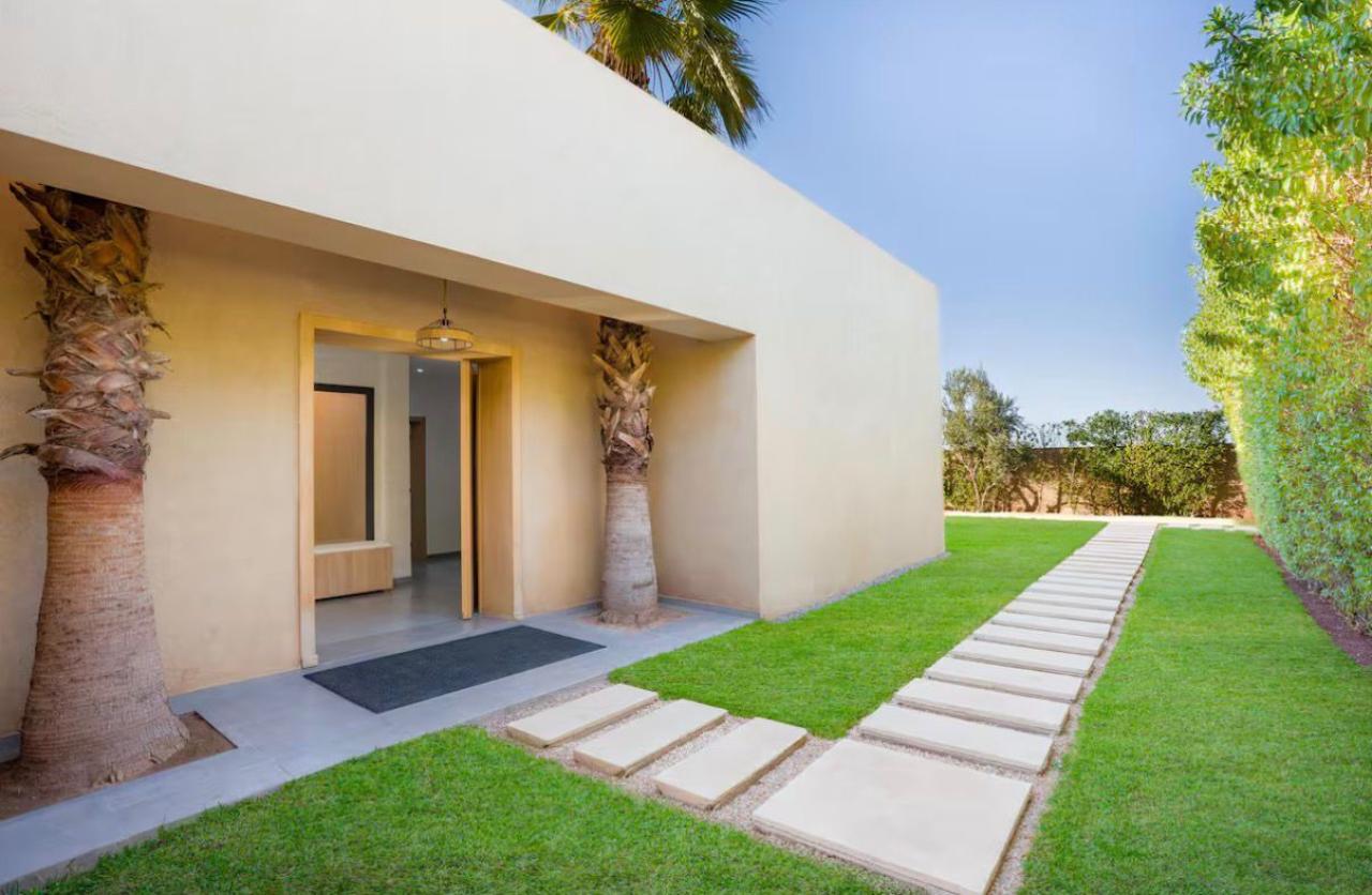 Villa De Luxe – 4 Suites Master – Piscine et Jardin Privatifs
