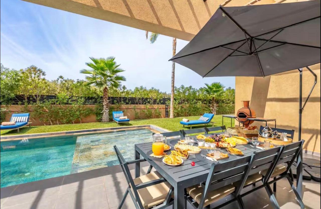 Villa De Luxe – 4 Suites Master – Piscine et Jardin Privatifs