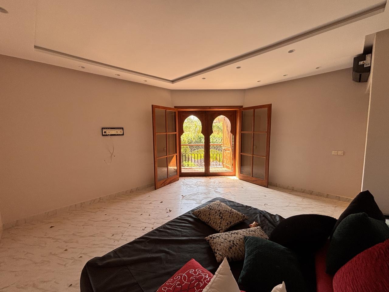 Villa 6 chambres à louer à Targa