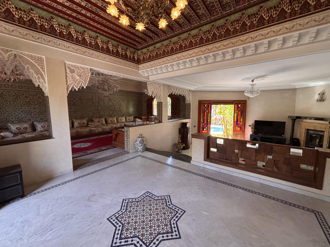Villa 6 chambres à louer à Targa