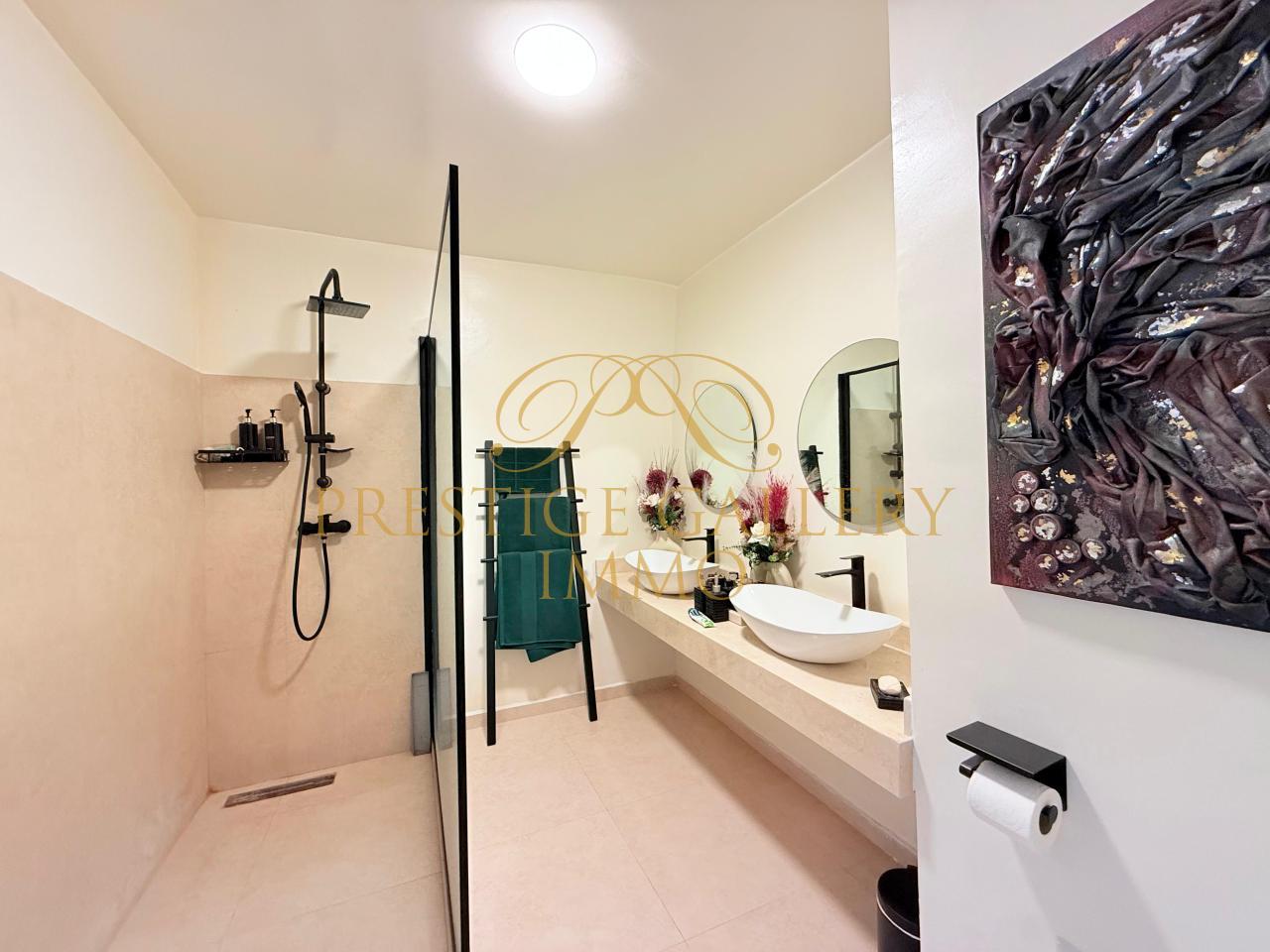 Sublime apartment with a large terrace