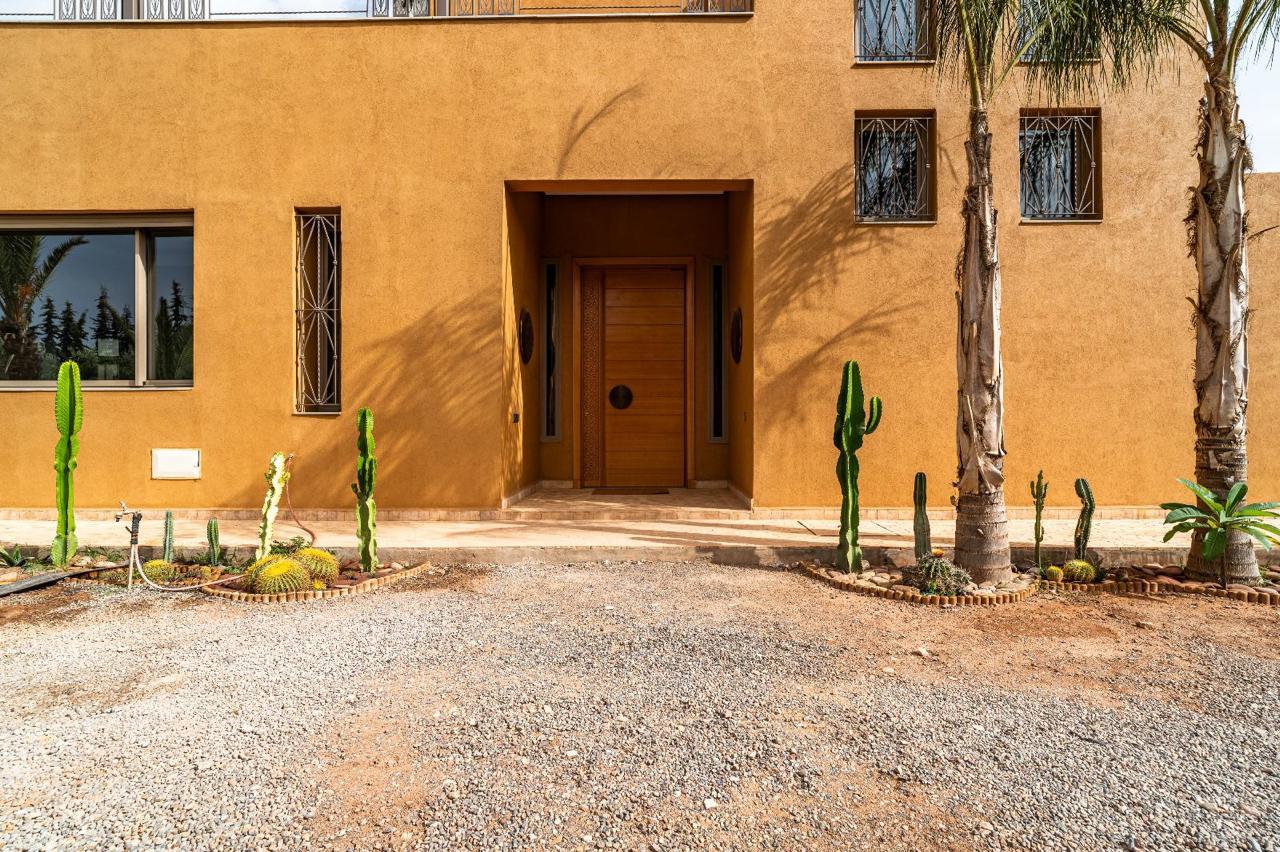 Villa Ferme de Luxe à Louer – Route de Fès