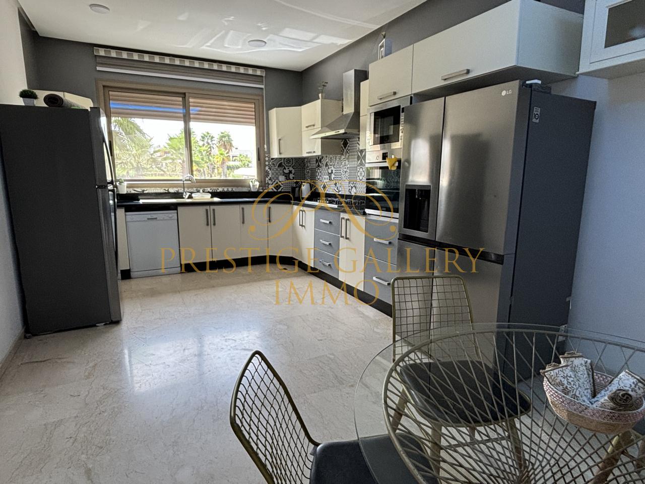 SUBLIME VILLA 5 CHAMBRES AVEC DÉPENDANCE SUR ARGAN GOLF